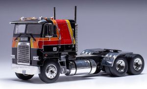 IXOTR215.22 - FREIGHTLINER FLA 6x4 1993 Nero e Arancione
