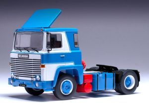 IXOTR221.22 - SCANIA LBT 141 4x2 1976 Blauw en wit