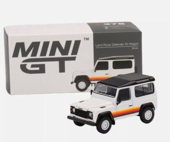 MGT00378-R - LAND ROVER Defender 90 wagon RHD Wit