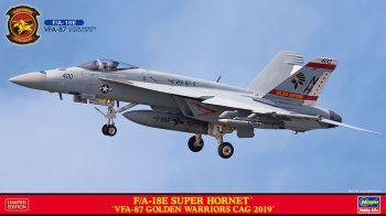 HAW02417 - Vliegtuig FA-18E Super Hornet - VFA-87 Golden Warriores CAG 2019 om in elkaar te zetten en te schilderen