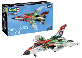 REV03769 - Vliegtuig PANAVIA Tornado IDS - 50 jaar om te monteren en te schilderen