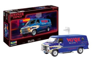 REV07732 - GMC WSQK Squawk Van (STRANGER THINGS) (Montage en Schilderen)