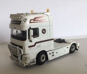 WSI01-3493 - DAF XF SSC 4x2 BELOT