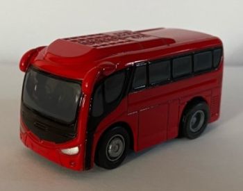 NEW01767E - Wrijving rode bus
