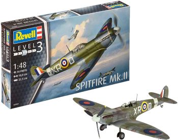 REV03959 - Vliegtuig Supermarine Spitfire Mk.II om in elkaar te zetten en te schilderen
