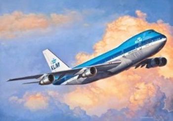 REV03999 - Vliegtuig Boeing 747-200 in elkaar zetten en schilderen