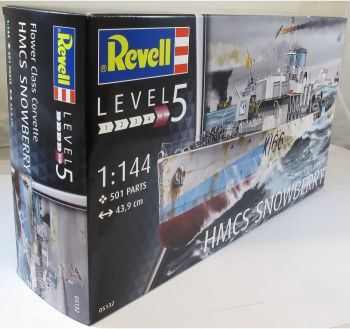 REV05132 - HMCS Snowberry boot om in elkaar te zetten en te schilderen