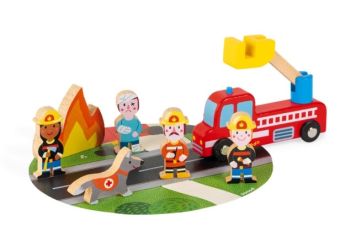 JAN08589 - Houten brandweermannen set