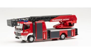 HER095938 - MERCEDES Atego grote brandweerwagen