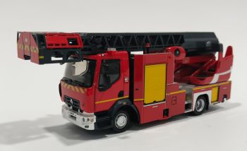 ELI118188 - RENAULT D16 EPC 33 PRX met zwarte RIFFAUD brandweerladder