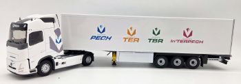 ELI118613 - VOLVO FH Aero 4x2 met 3-assige PECH-aanhanger