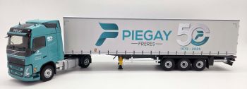 ELI118645 - VOLVO FH 4x2 2020 met PIEGAY 50 jaar oude 3-assige schuifzeiloplegger