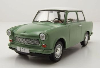 WBXWB124241 - TRABANT 601 1965 Lichtgroen met wit dak
