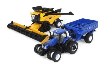 ERT13996 - Maaidorser NEW HOLLAND CR8.90 SamrtTrax met 2 maaiborden en tractor NEW HOLLAND T8.410 met graanwagen J&M