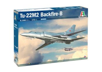 ITA1440 - Bommenwerper TUPOLEV Tu-22 M3 Backfire B om te assembleren en te schilderen