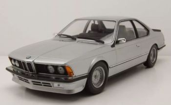 MNC155028107 - BMW 635 CSI 1982 Zilver