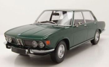 MNC155029201 - BMW 2500 1968 Groen metallic