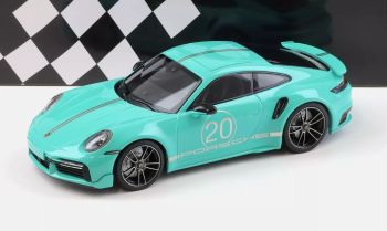 MNC155069175 - PORSCHE 911 Turbo S coupé Sport Design 2021 Groen