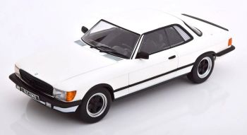 KKS180892 - MERCEDES-BENZ 500 SLC 6.0 AMG C107 1985 Wit en zwart