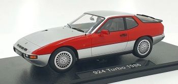 KKS180902 - Porsche 924 Turbo uit 1986, zilver en rood.