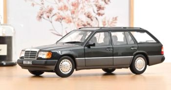 NOREV183960 - MERCEDES-BENZ 300D Model T 1990 Metallic Blauw-Zwart