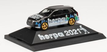 HER102179 - AUDI Q7 kerst HERPA 2021
