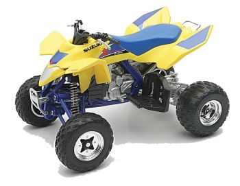 NEW42833B - QUAD SUZUKI QUADRACER R450 ATV Schaal: 1/12