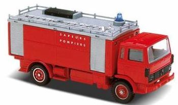 SOL3171 - RENAULT CCI Brandweerman Schaal: 1/50