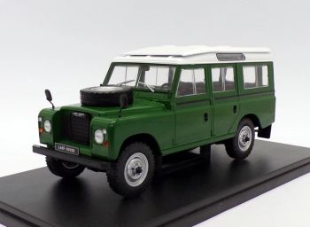 WBXWB124033 - LAND ROVER Serie III 109 1980 Groen