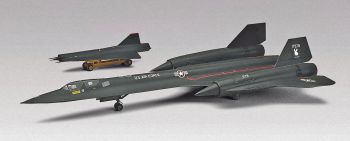 REV15810 - SR-71A Blackbird vliegtuig om in elkaar te zetten en te schilderen