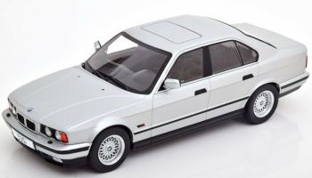 MOD18158 - BMW 5er E34 1992 grijs