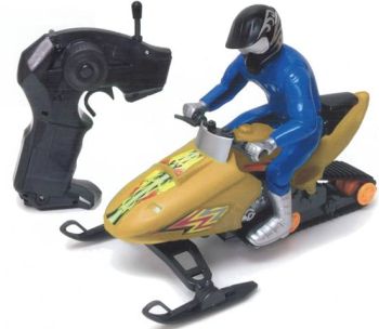 JC1807 - Radiogestuurde sneeuwscooter met “Oranje” karakter Ech:1/18