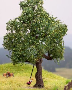 NOC21769 - Boom met microbewegingen en schommeling