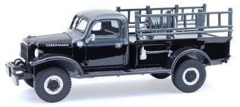 GREEN28170-C - 1946 DODGE Power Wagon Fire Department zwart uit de BLACK BANDIT-serie in blisterverpakking