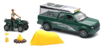 NEW37385A - Doos met een groene Pick-up; een karakter; een quad en accessoires Schaal: 1/18