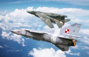ITA2798 - MiG-23 MF/BN Flogger gevechtsvliegtuig om in elkaar te zetten en te schilderen