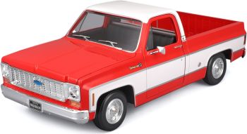 MST31467RD - CHEVROLET C10 Cheyenne Super 1974 rood en wit