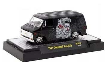 M2M-31500-MJS74 - Chevrolet Van G10 uit 1971, zwart, in blisterverpakking.