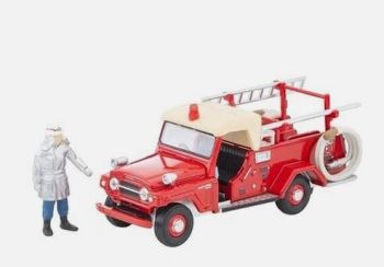 TOMLV-31C - Nissan Patrol brandweerman met figuurtje