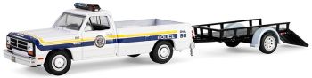 GREEN32315-A - DODGE Ram D-250 1990 Politie van Philadelphia met aanhanger uit de HOT PURSUIT-serie in blisterverpakking