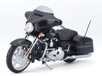 MST32320-I - HARLEY-DAVIDSON Street Glide Special 2015, zwart
