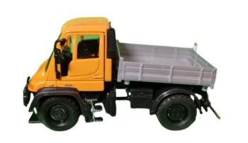 WEL32380JAUNE - MERCEDES-BENZ Unimog U400 Geel en grijs