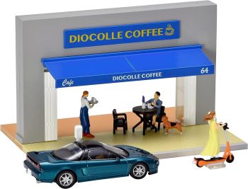 TOM324768 - Koffie op het terras met een blauwe Honda NSX en accessoires.