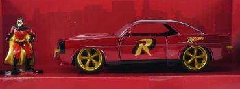 JAD33088 - 1969 CHEVROLET Camaro met ROBIN figuur
