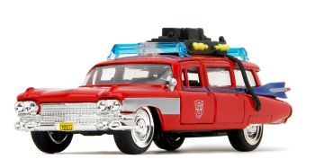 JAD35863 - RED CADILLAC Ecto-1 Ghostbusters - TRANSFORMERS