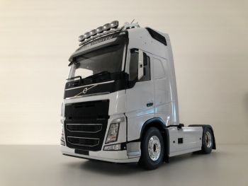 PRX30208 - VOLVO FH16 XL Cabine 2018 4x2 Wit