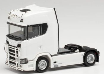 HER310116-004 - SCANIA CS 20 HD 4x2 met bull bar en witte koplamp oprijplaat