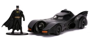 JAD31704 - 1989 Batmobiel met BATMAN
