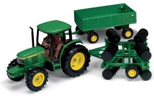 ERT15489 - JOHN DEERE 6410 met eg en aanhanger