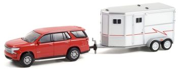 GREEN32230-C - 2021 CHEVROLET Tahoe met Van HITCH & TOW in blisterverpakking